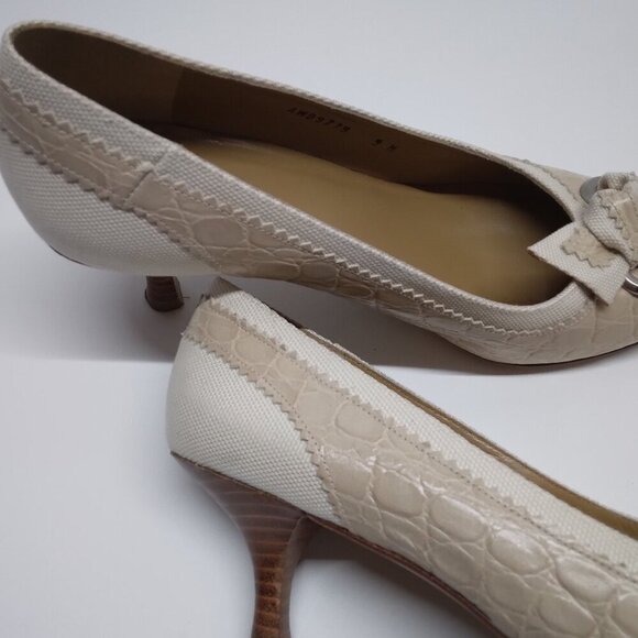 Stuart Weitzman Croc Embossed Peep Toe Knot Heels Size 9M - Picture 15 of 16